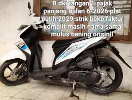 Honda beat f1 2014 cw asli putih B dki tangan 1 pajak panjang