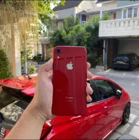 iPhone XR 64GB Merah Mulus Terawat