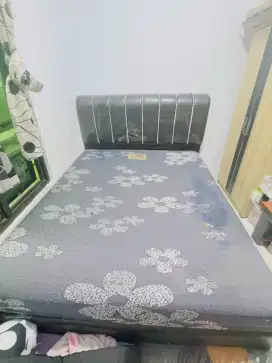 Tempat tidur, kasur