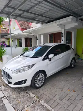 Ford Fiesta 2014 Bensin