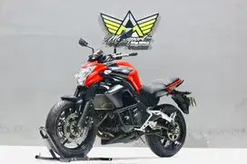 Kawasaki er6n 650ABS KTM Duke 390, Benelli BN600, Vulcan, Ducmonst