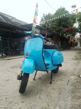 VESPA SUPER THN 78 KRUK AS GEDE