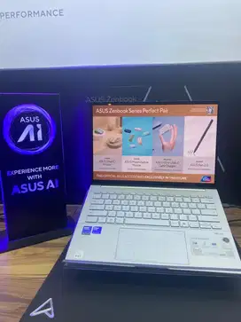 Cicilan Laptop Asus Zenbook 14 Bunga mulai dari 0%