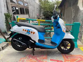 Scoopy Fi 2020 Merah Dop