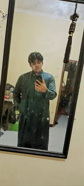 Nama saya Ali Akbarsyah umur 22 tahun saya ingin mencari pekerjaan