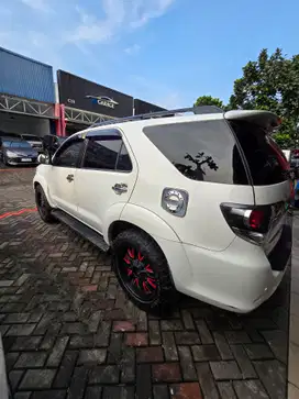 Toyota Fortuner 2014 Bensin