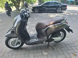 Scoopy 2023 low km istimewa bisa cash/kredit syariah TERMURAH
