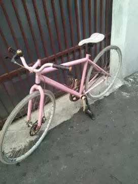 Sepeda fixie rem torpedo dan disk jual cepat