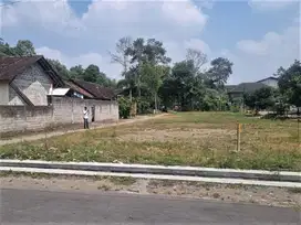 Tanah Murah di Tepi Jalan Dekat Jalan Raya LPMP Kalasan Sleman