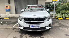 DP MURAH KIA Seltos 1.4 EX Plus Bensin-AT 2020 Putih CUOWB