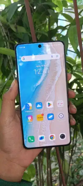 Iqoo z10 5G 12/512GB