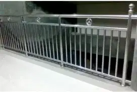 Relling tangga/balkon stenllis