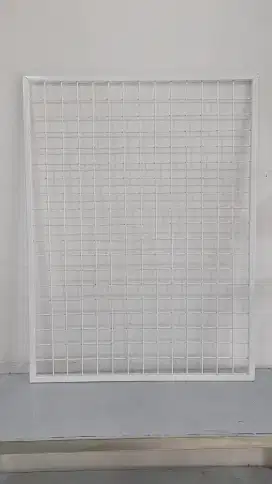 Wiremesh uk.75x100 cm Coating Putih