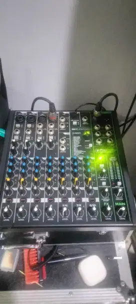 mixer mackie pro fx10 v3