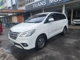 KIJANG INNOVA G  2.0 BENSIN AT AUTOMATIC 2015 PUTIH