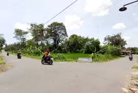 Tanah Asri di jl. Kaliurang Dekat Pasar Pakem,Kopi Klothok, kopi Ponti