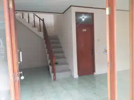 Disewakan Rumah Perlu Cat Saja Area Sarijadi Gegerkalong Bandung Utara