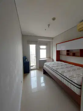 Studio Semi Furnished Apartemen Madison Park - Mall Central Park