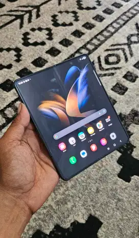 Samsung Galaxy Z Fold 4 sein fullset ada bonus