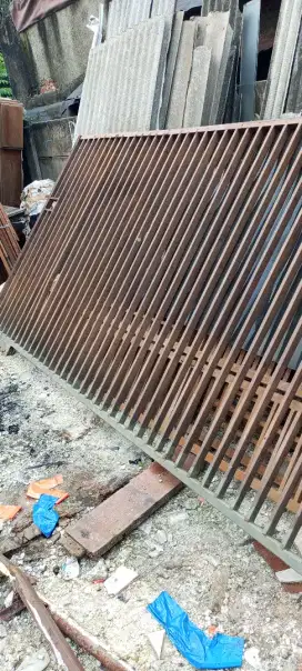 Pintu gerbang holow minimalis panjang 4 mtr tinggi 170 cm