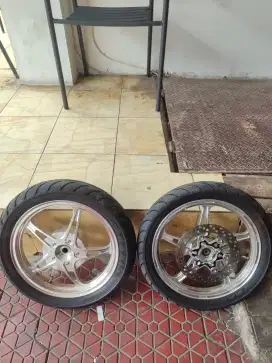 Di jual velg cnc bekas Scoopy new