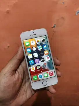 iPhone SE Gen 1 2016