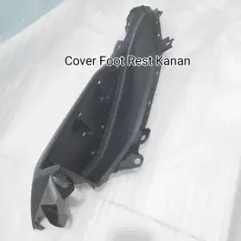 Cover Bordes Board Footrest Kanan XMax Old
