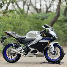 YAMAHA YZF R15M ABS QS SILVER 2023 KM RENDAH PAJAK PANJANG SIAP GASPOL