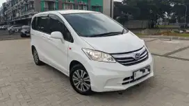 Honda Freed SD at 2012