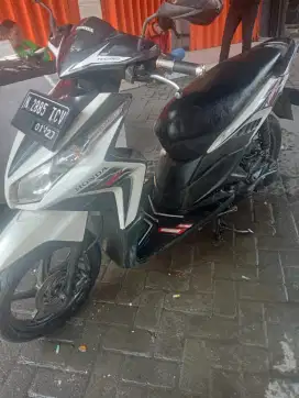Dijual honda vario techno 110 thn 2012