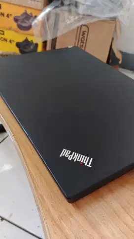 LENOVO THINKPAD t480 16/256 TOUCH SCREEN