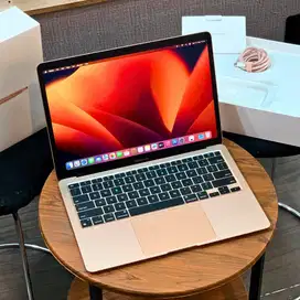 BH 95% MACBOOK AIR M1 8GB/256GB EX IBOX
