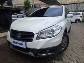 DP RENDAH Suzuki SX4 1.5 S-Cross Bensin-AT 2016 BON