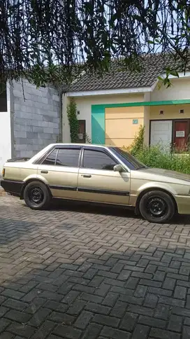 Mazda Interplay 1989 Bensin