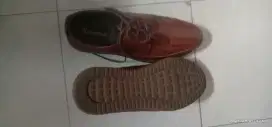 Sepatu pantofel semi boots playboy