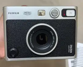 instax mini evo (black)