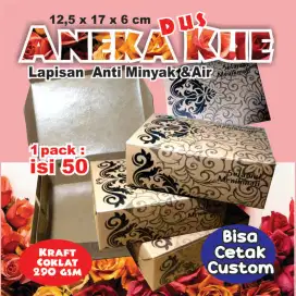 Dus kue custom 1 pak isi 50. Dengan lapisan anti air dan minyak