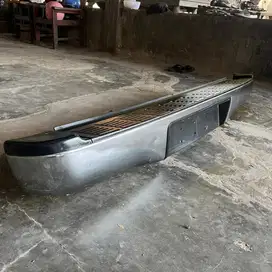 Bumper Belakang Hilux Double Cabin Original Copotan