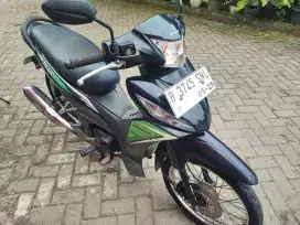 HONDA REVO FI 2014 MESIN HALUS SIAP PAKAI