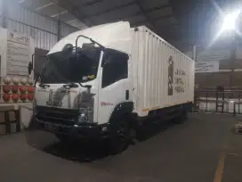 Truk Isuzu giga FRR 90Q