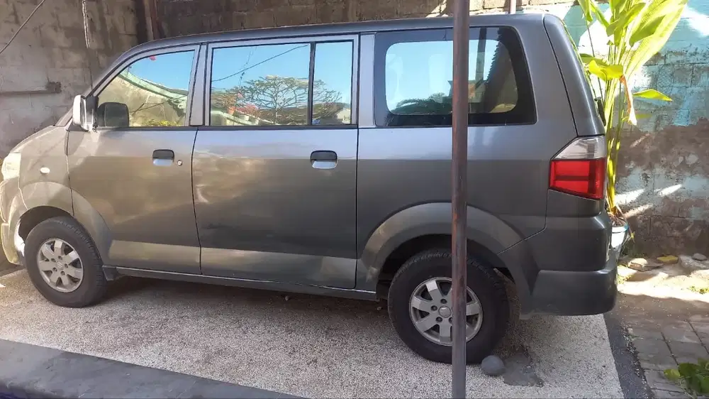 SUZUKI APV-DLX 1.5MT 2011