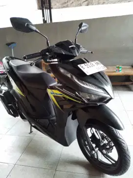 HONDA VARIO 125 CBS 2024 KM 5000 KONDISI BAGUS