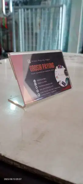 Tempat kartu nama