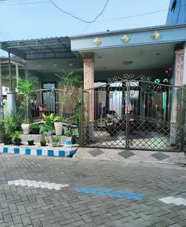 Rumah Murah Minimalis Luas 162 M² di Kebraon Karangpilang