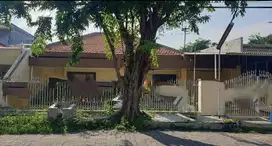Rumah Dharmahusada Utara STRATEGIS ISTIMEWA FAVORITE