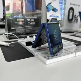 Samsung Galaxy Z Flip 7