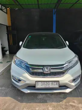 Cvr prestice warna putih 2018