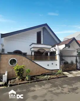 Rumah Bagus Siap Huni di Taman Aries Jakarta Barat