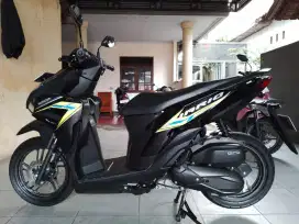 HONDA VARIO 125 CBS 2024 KM 5000 KONDISI BAGUS