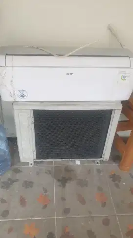 Jual AC 1. 1/2 PK